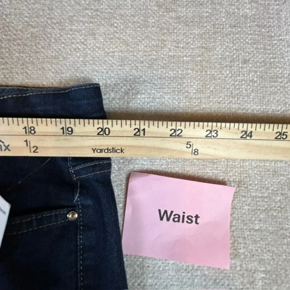 NWT JM Collection Comfort Waistband Tummy Control Stretch Jeans 18 $49 Wide Leg
